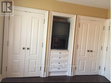 36 Clinton Street, Toronto, Ontario  M6J 2P2 - Photo 13 - C12152327