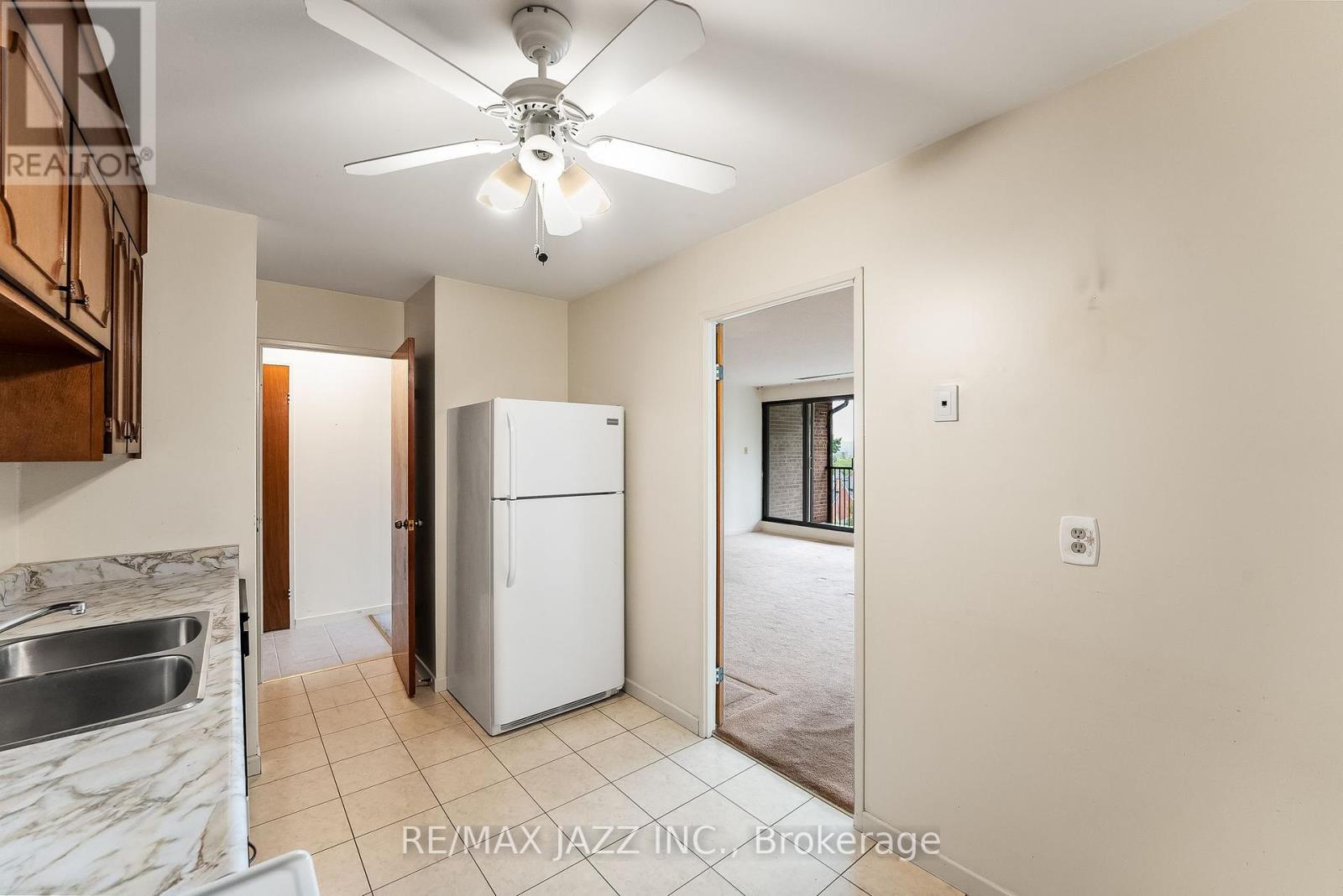 403 - 337 Simcoe Street N, Oshawa, Ontario  L1G 4T2 - Photo 17 - E12169289