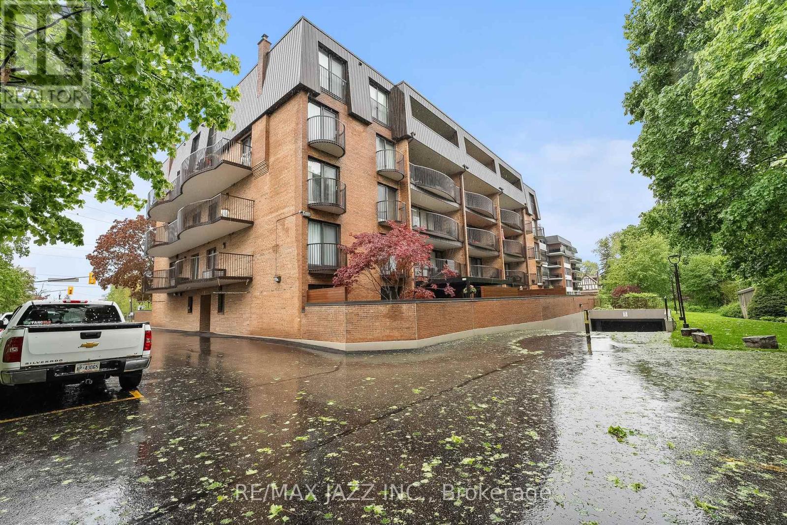 403 - 337 Simcoe Street N, Oshawa, Ontario  L1G 4T2 - Photo 38 - E12169289