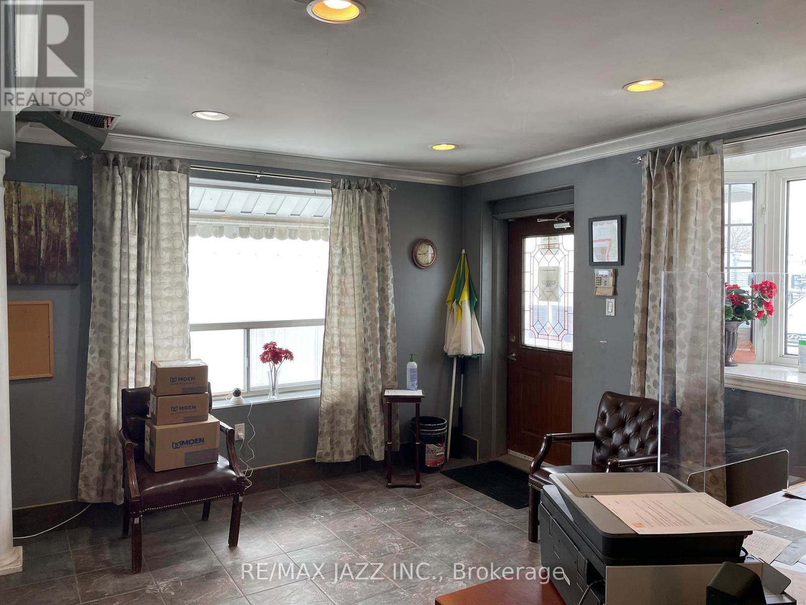 400 Taunton Road E, Oshawa, Ontario  L1K 1B3 - Photo 4 - E12363945