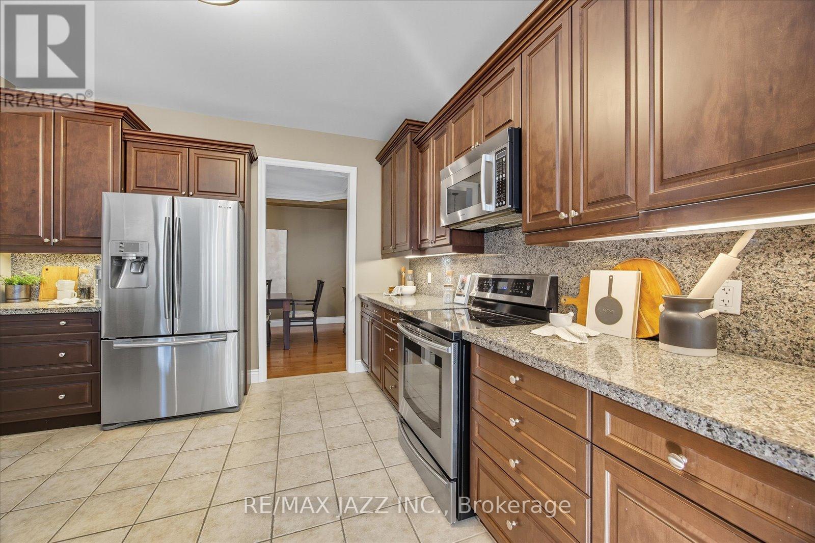 1629 Chilliwack Street, Oshawa, Ontario  L1K 0C4 - Photo 10 - E12449266