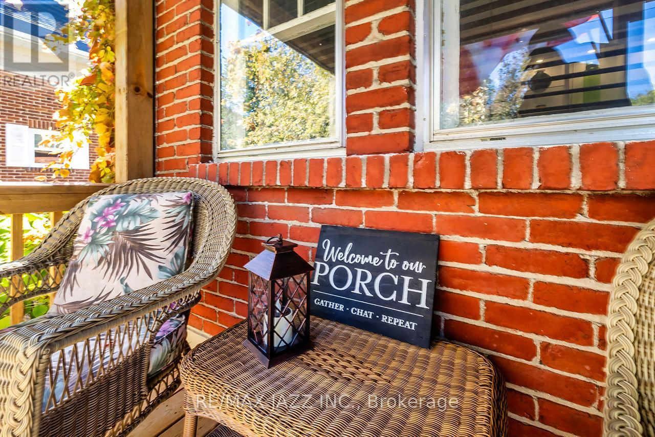 538 Masson Street, Oshawa, Ontario  L1G 5A3 - Photo 5 - E12467990