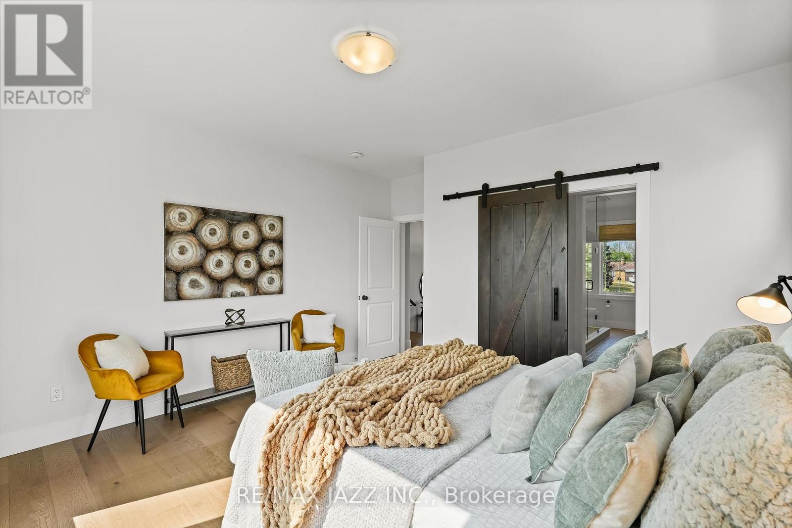 48 Pleasant View Crescent, Kawartha Lakes, Ontario  K0M 2C0 - Photo 15 - X12464979