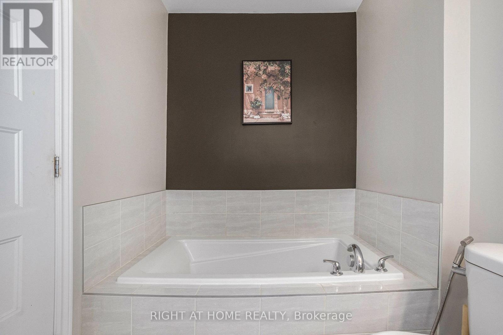 116 Yellowcress Way, Ottawa, Ontario  K4A 1C2 - Photo 23 - X12470743