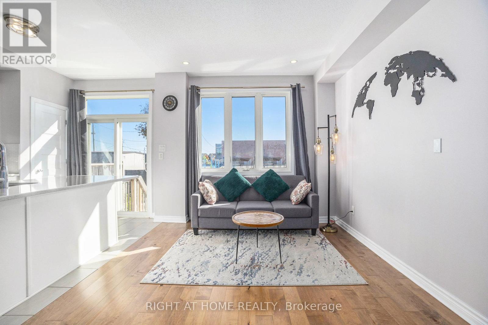 116 Yellowcress Way, Ottawa, Ontario  K4A 1C2 - Photo 5 - X12470743