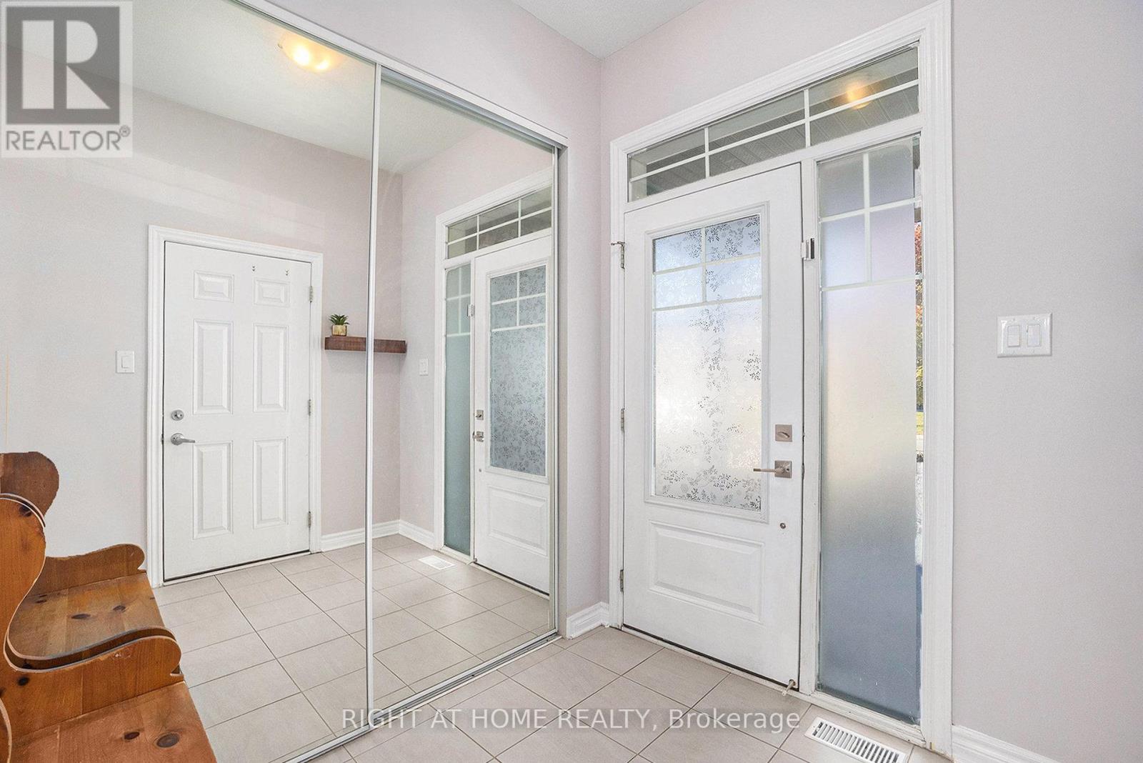 116 Yellowcress Way, Ottawa, Ontario  K4A 1C2 - Photo 4 - X12470743