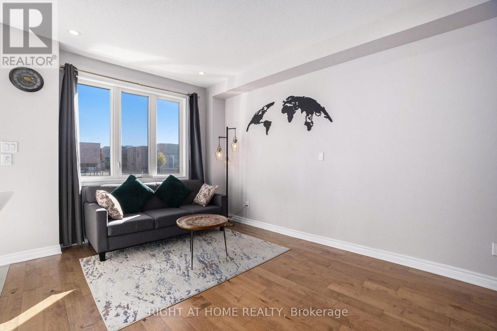 116 Yellowcress Way, Ottawa, Ontario  K4A 1C2 - Photo 6 - X12470743