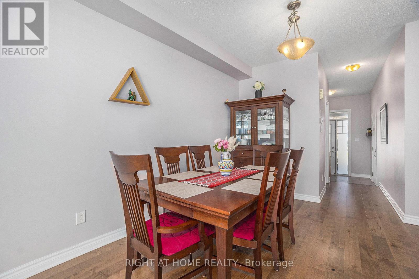 116 Yellowcress Way, Ottawa, Ontario  K4A 1C2 - Photo 9 - X12470743