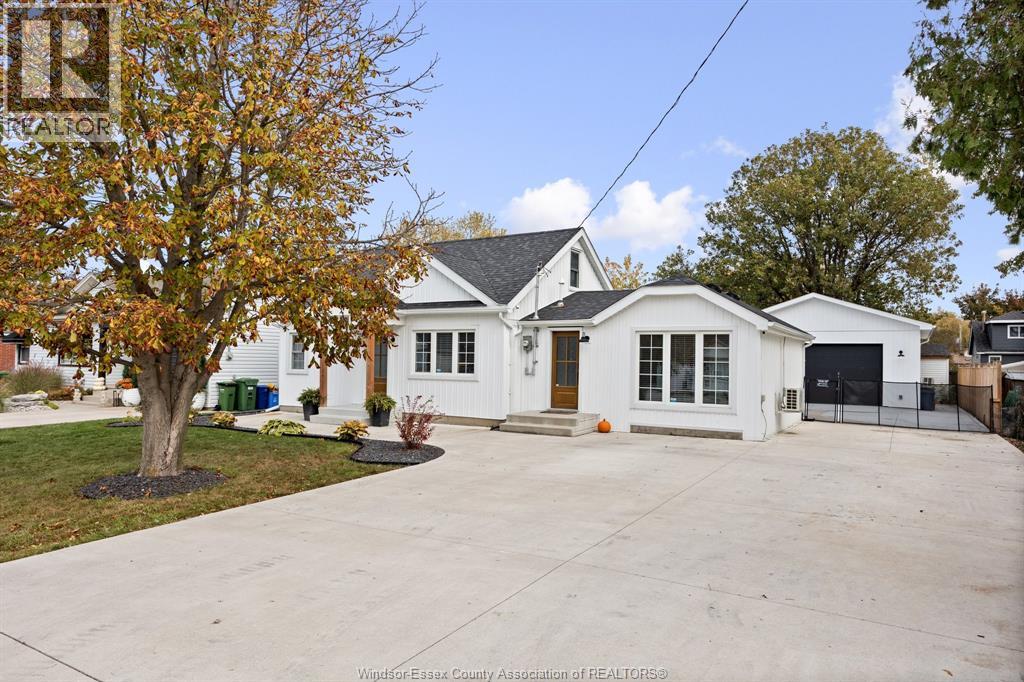 210 PIERRE AVENUE, lakeshore, Ontario