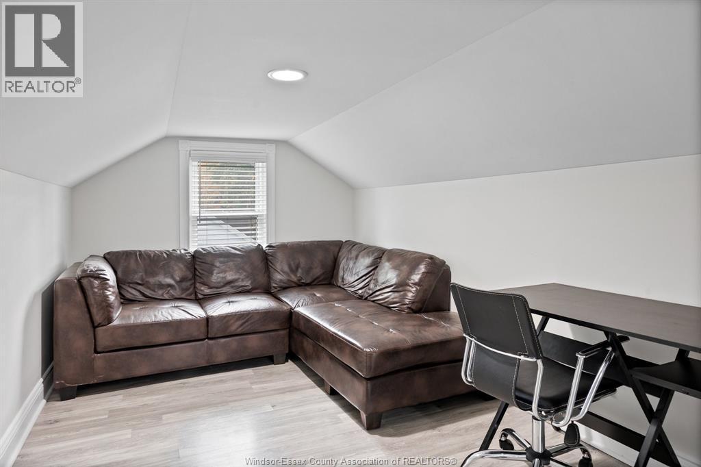 210 Pierre Avenue, Lakeshore, Ontario  N0R 1C0 - Photo 13 - 25027598