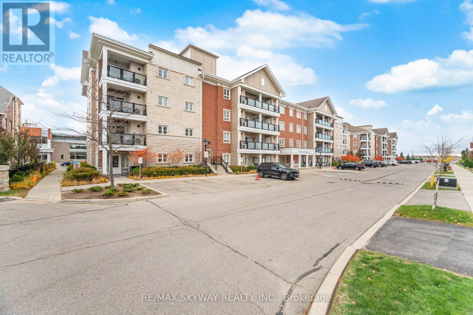 303 - 60 BAYCLIFFE CRESCENT, Brampton, Ontario
