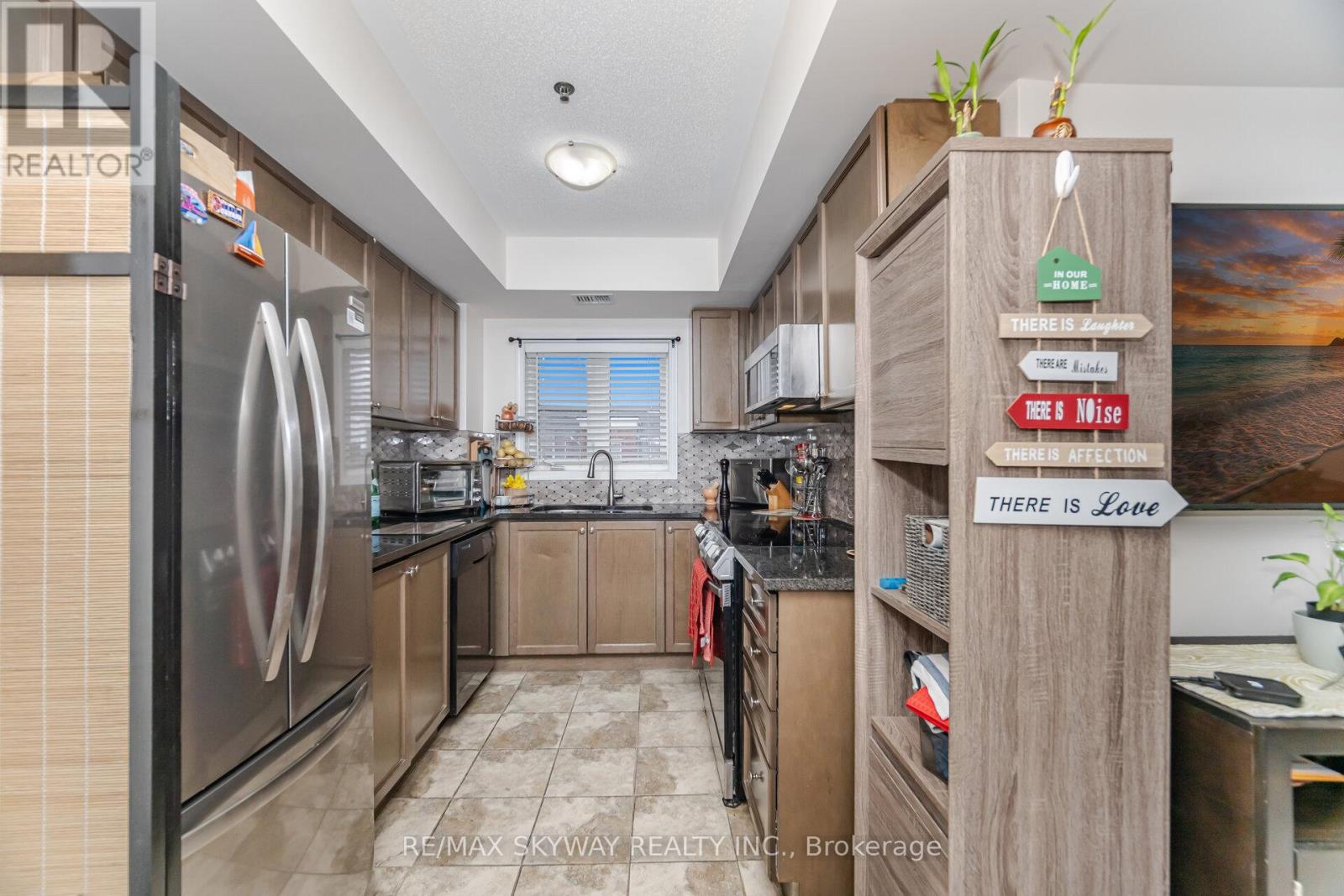 303 - 60 Baycliffe Crescent, Brampton, Ontario  L7A 0Z4 - Photo 14 - W12491650