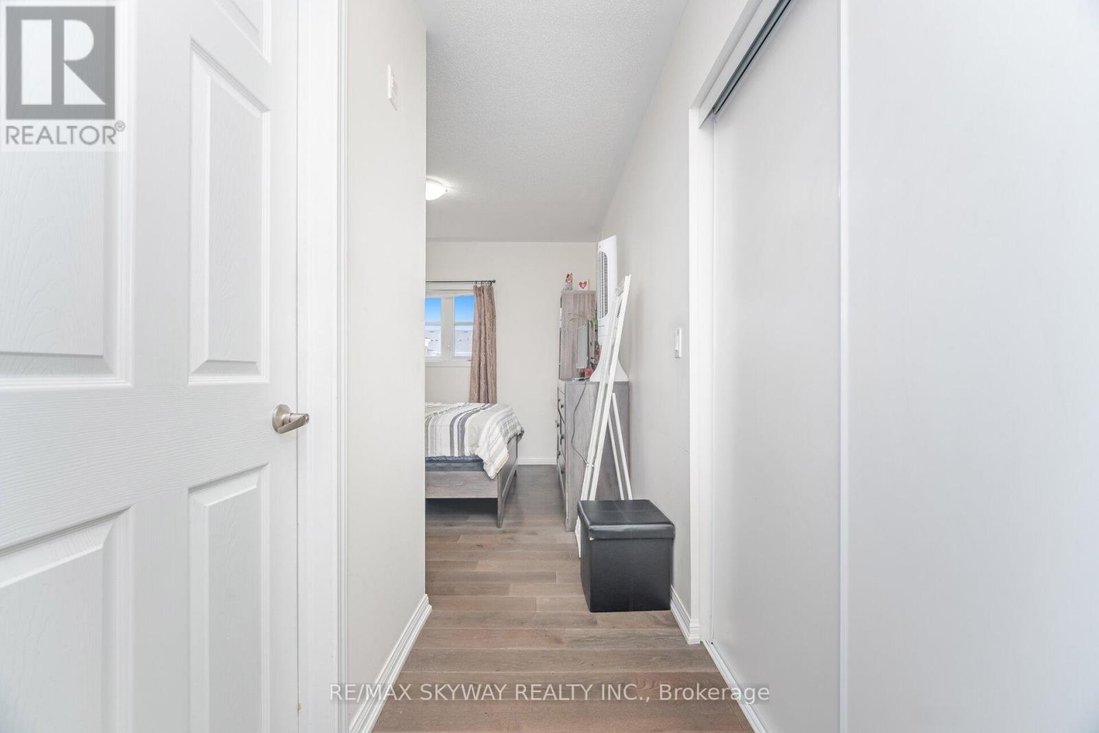 303 - 60 Baycliffe Crescent, Brampton, Ontario  L7A 0Z4 - Photo 18 - W12491650