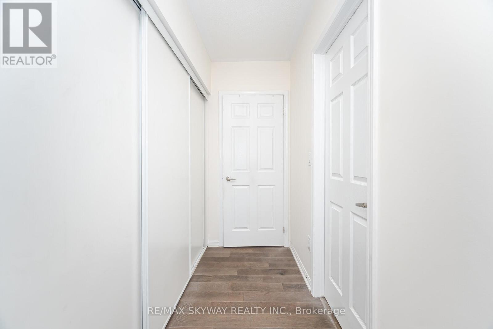 303 - 60 Baycliffe Crescent, Brampton, Ontario  L7A 0Z4 - Photo 23 - W12491650