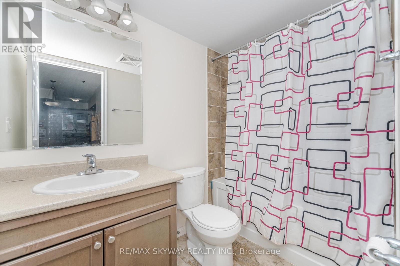 303 - 60 Baycliffe Crescent, Brampton, Ontario  L7A 0Z4 - Photo 26 - W12491650