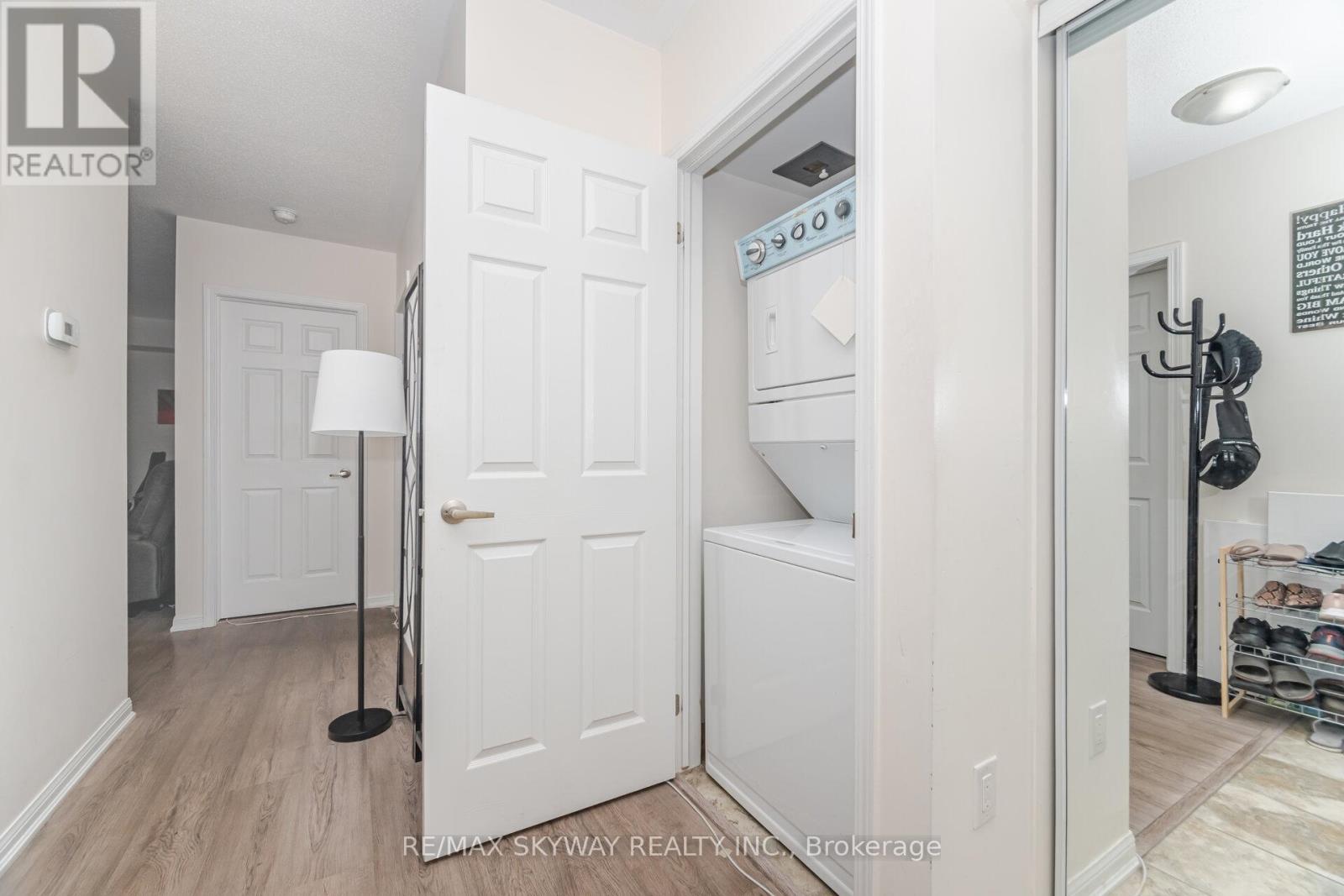 303 - 60 Baycliffe Crescent, Brampton, Ontario  L7A 0Z4 - Photo 27 - W12491650