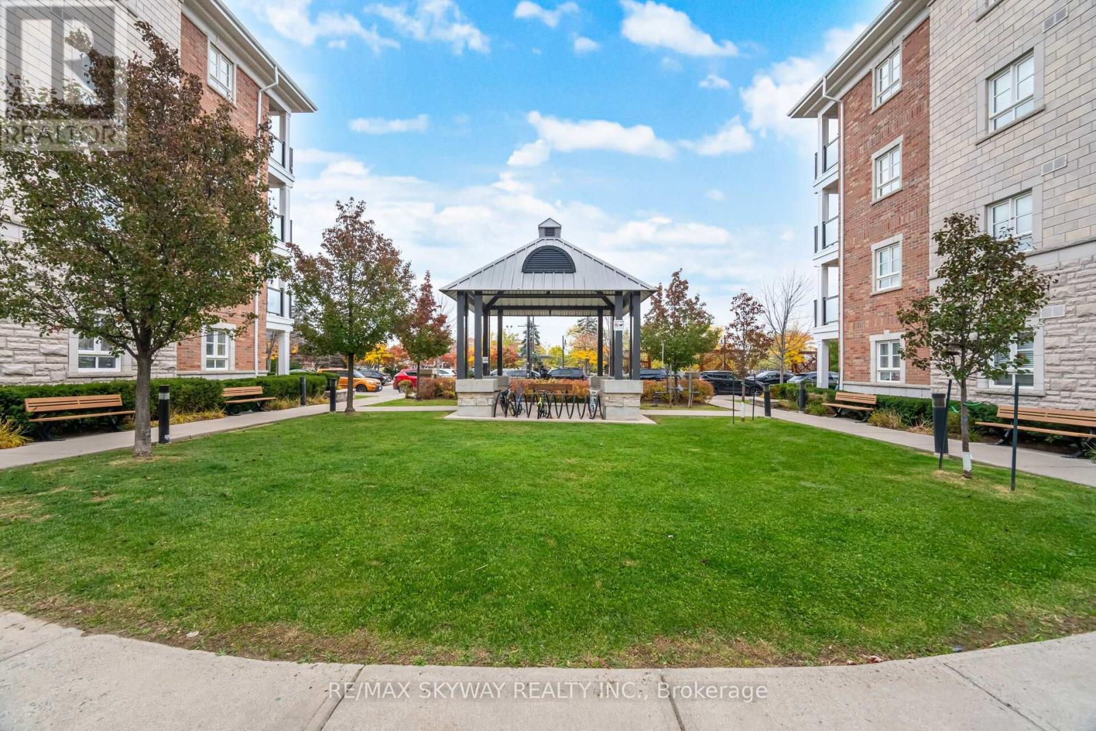 303 - 60 Baycliffe Crescent, Brampton, Ontario  L7A 0Z4 - Photo 37 - W12491650