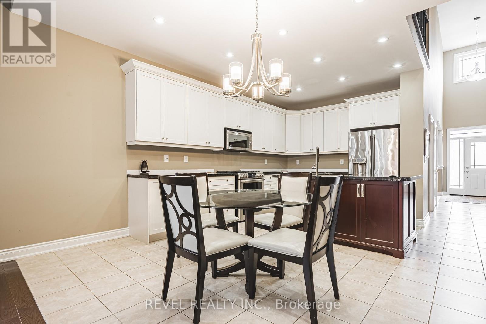 664 Serafini Crescent, Milton, Ontario  L9T 7P3 - Photo 11 - W12491686