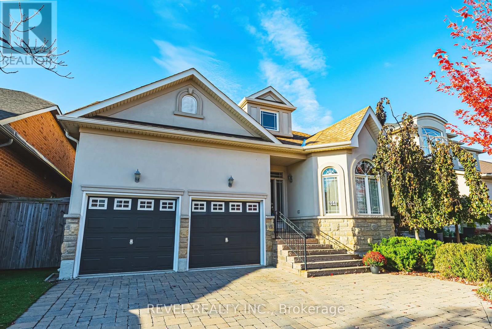 664 Serafini Crescent, Milton, Ontario  L9T 7P3 - Photo 3 - W12491686