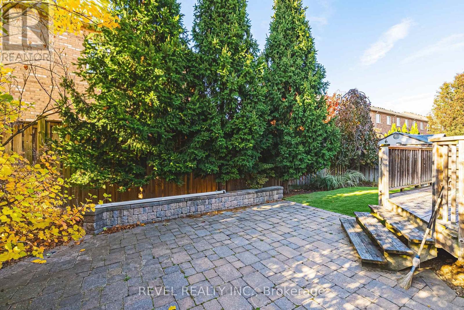 664 Serafini Crescent, Milton, Ontario  L9T 7P3 - Photo 40 - W12491686