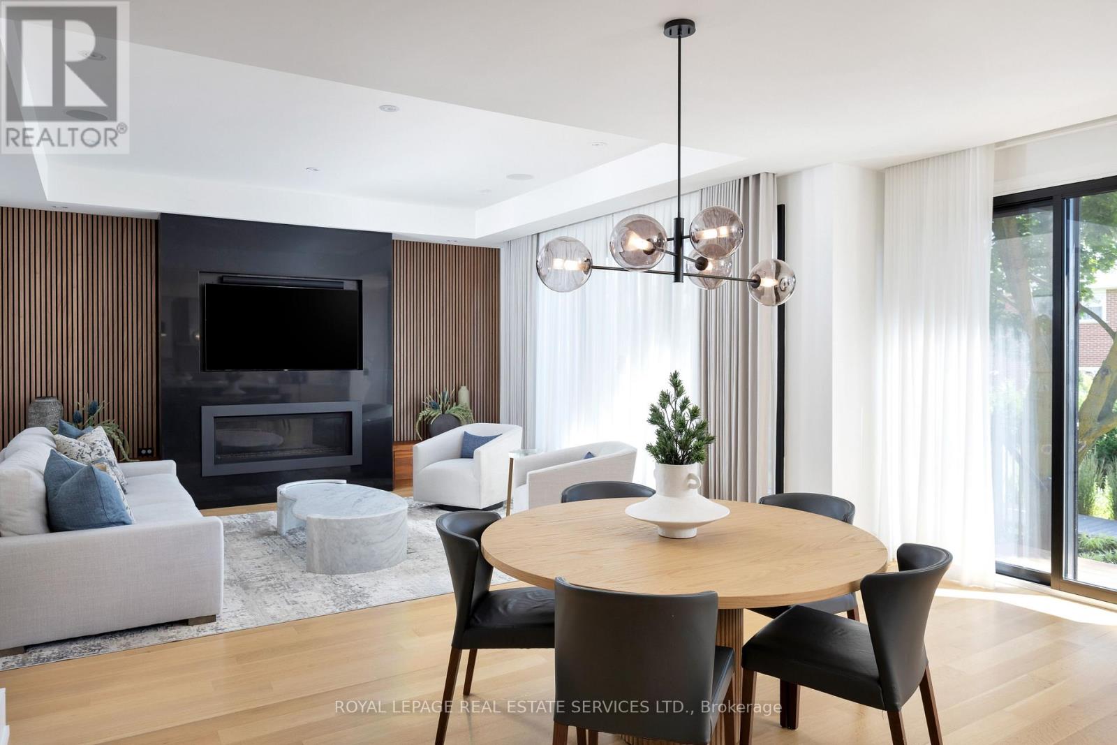 57 Meadowbank Road, Toronto, Ontario  M9B 5C7 - Photo 11 - W12491718