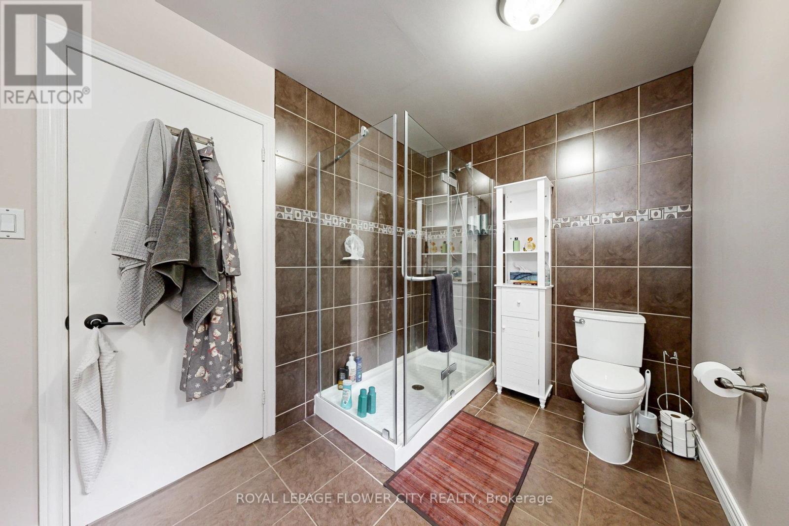 29 Gibson Lake Drive, Caledon, Ontario  L7E 4B3 - Photo 16 - W12491734