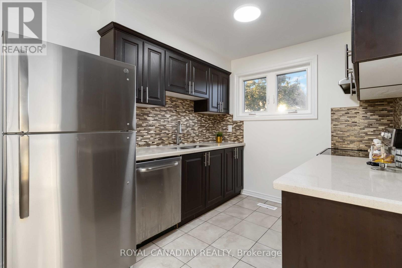 106 - 475 Bramalea Road, Brampton, Ontario  L6T 2X2 - Photo 8 - W12491736