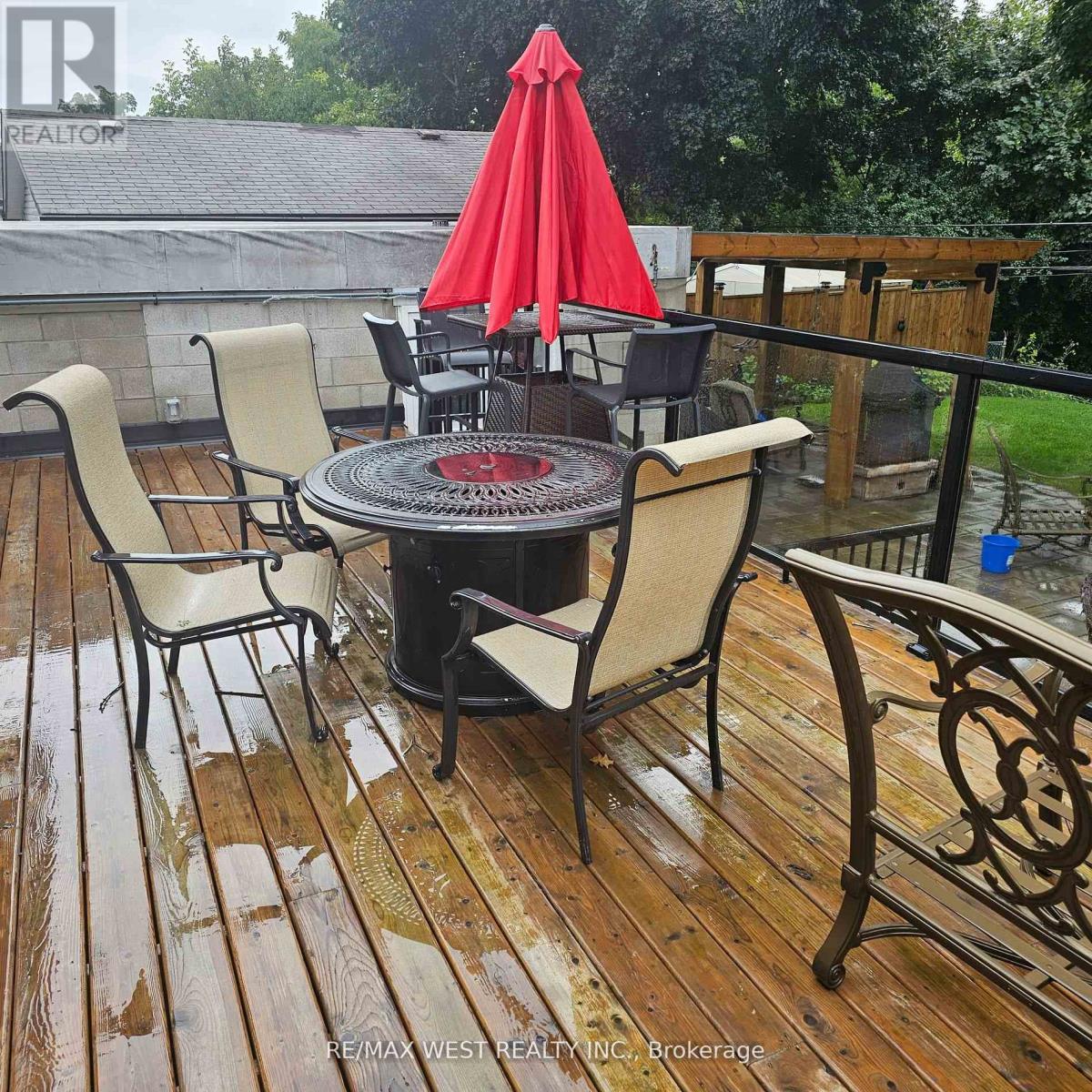 Upper - 51 Monterrey Drive, Toronto, Ontario  M9V 1S9 - Photo 25 - W12491780