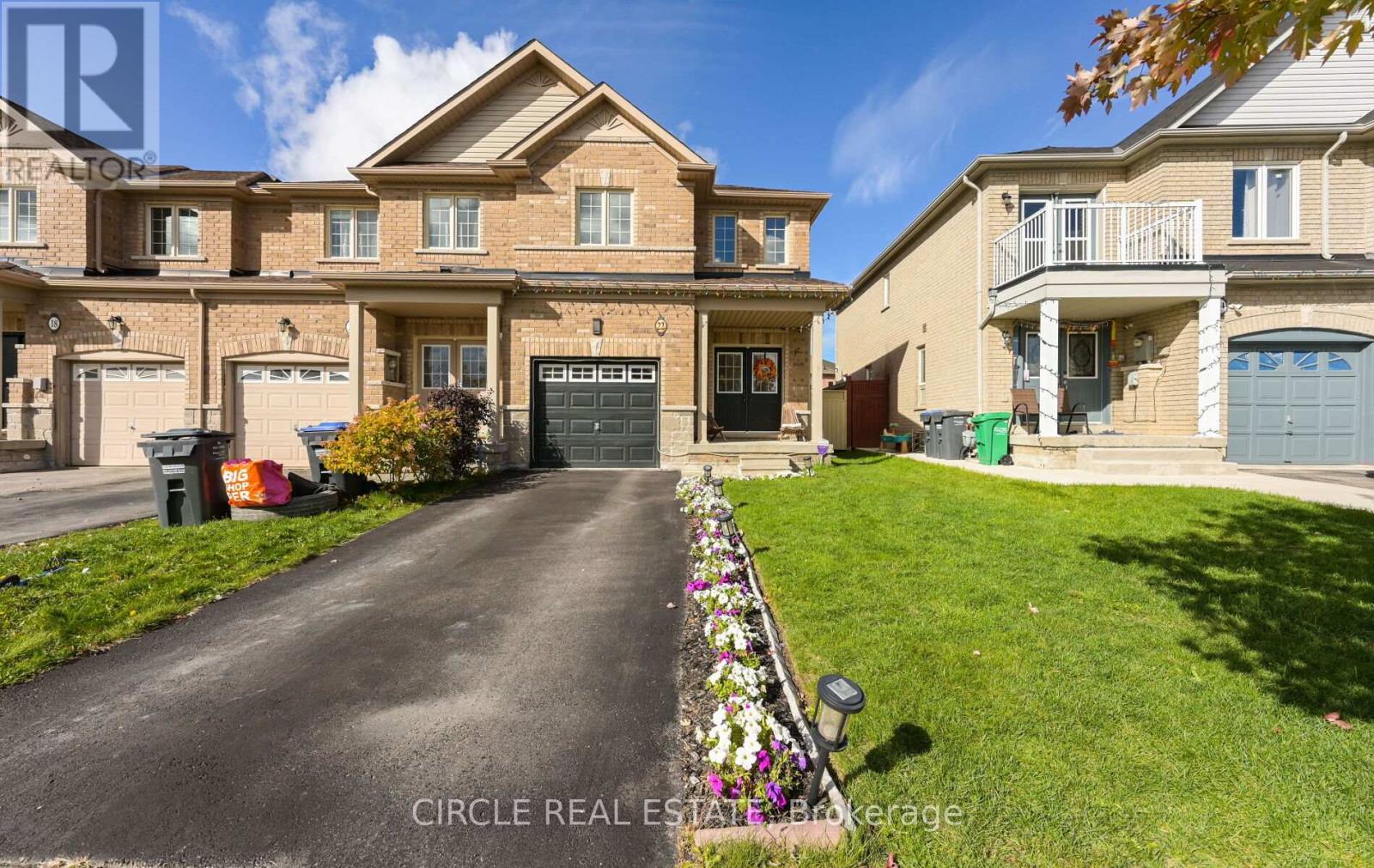 22 BRUSSELS AVENUE, Brampton, Ontario