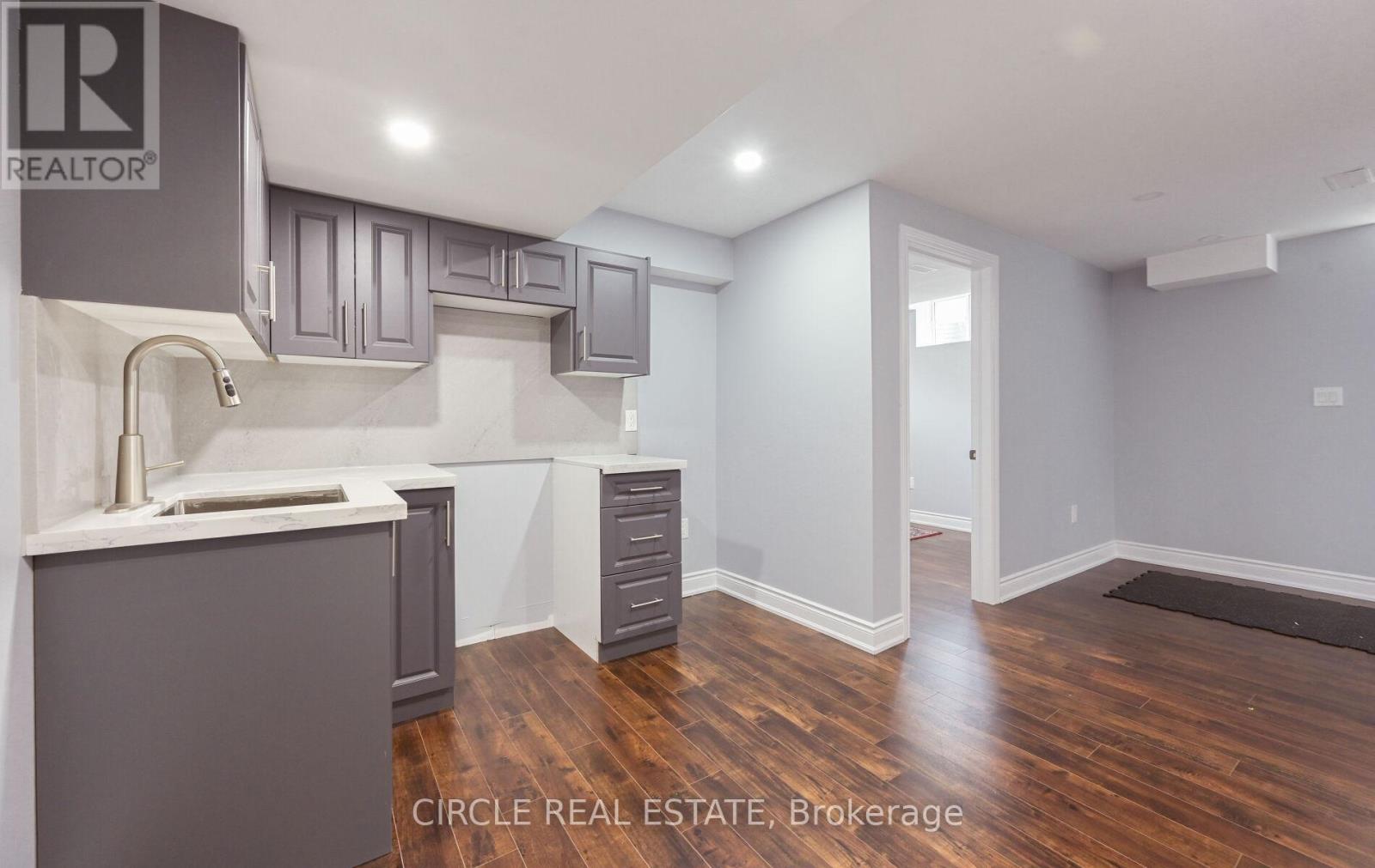 22 Brussels Avenue, Brampton, Ontario  L6Z 0A5 - Photo 32 - W12491806