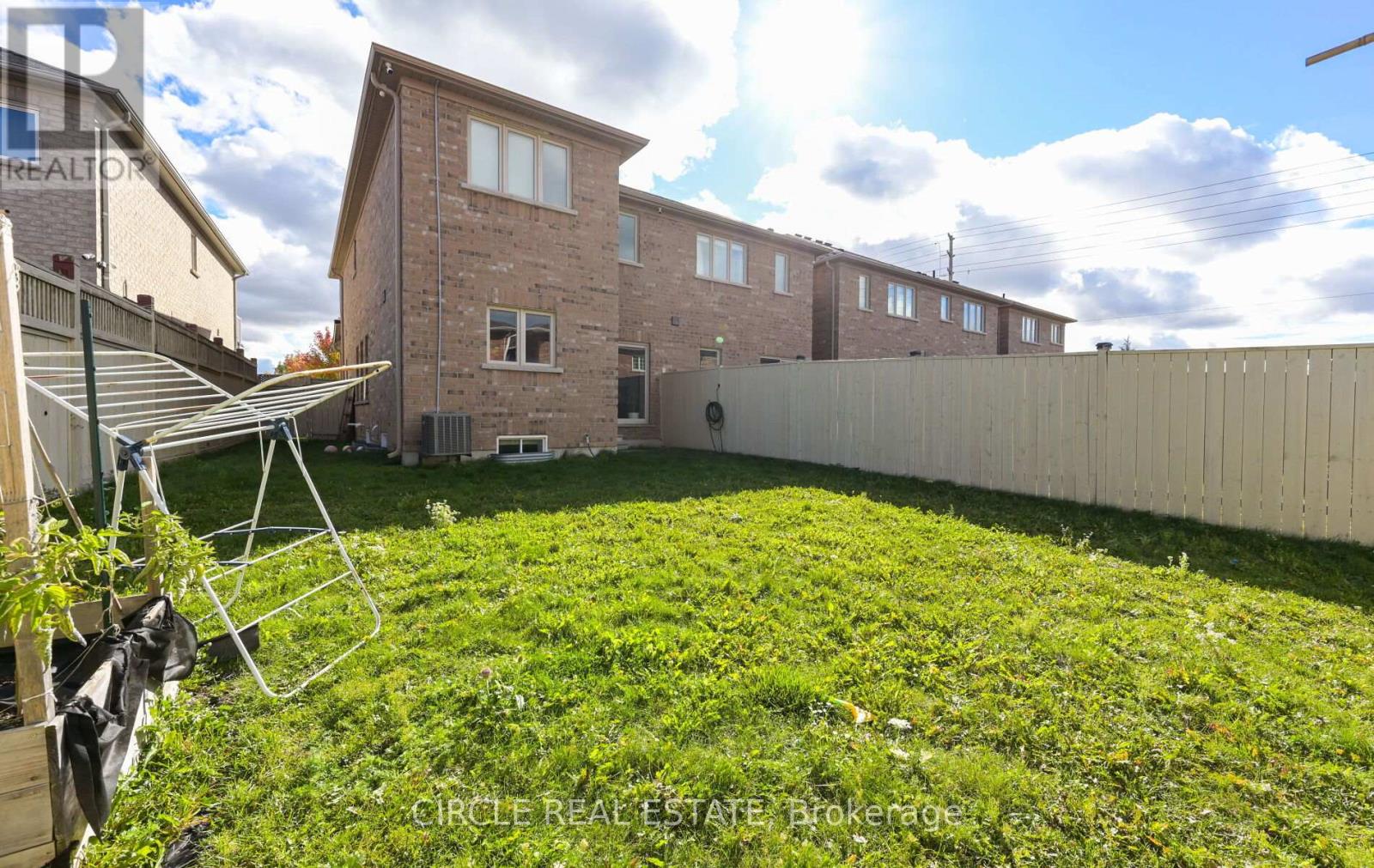 22 Brussels Avenue, Brampton, Ontario  L6Z 0A5 - Photo 41 - W12491806