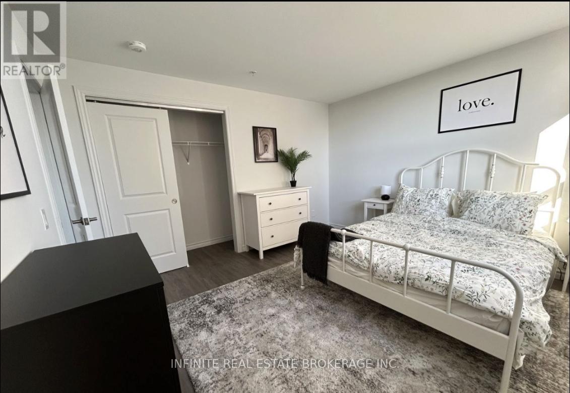 608 - 1254 Marlborough Court, Oakville, Ontario  L6H 7X6 - Photo 5 - W12491822