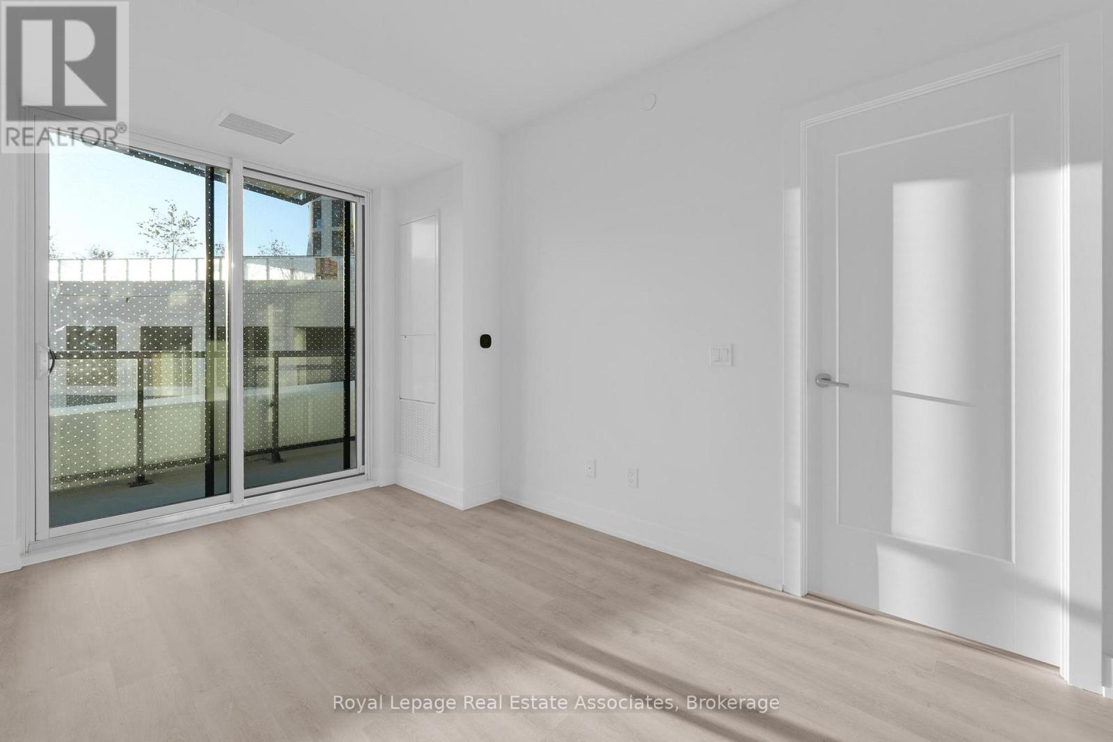 508 - 60 Central Park Roadway, Toronto, Ontario  M9A 0E6 - Photo 11 - W12491840