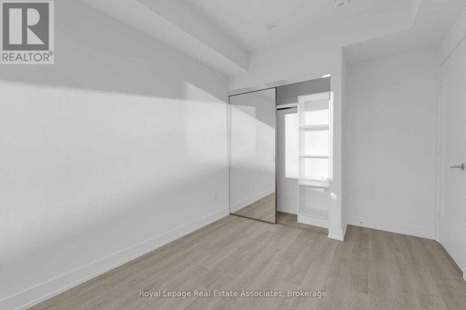 508 - 60 Central Park Roadway, Toronto, Ontario  M9A 0E6 - Photo 18 - W12491840