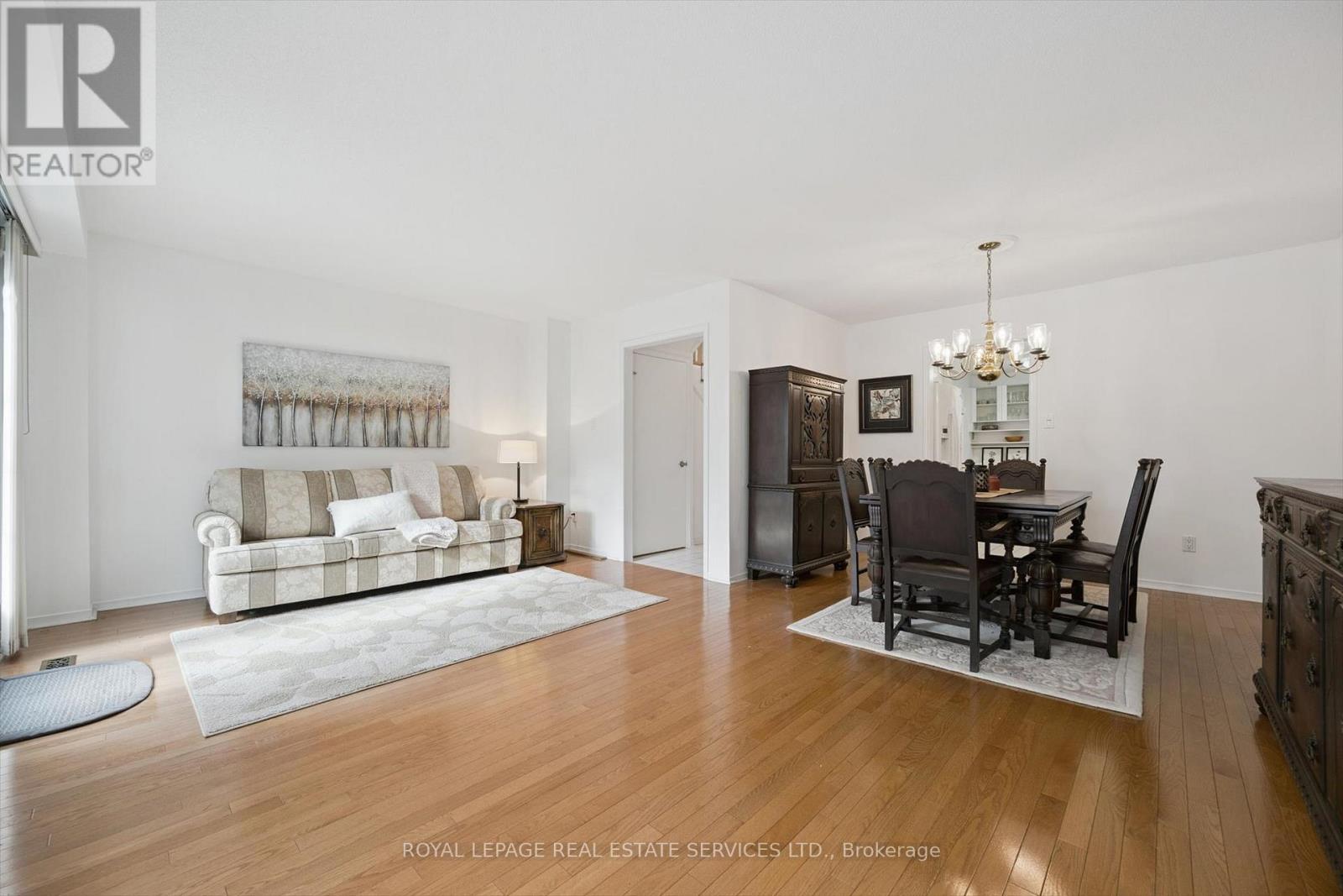 1468 Reeves Gate, Oakville, Ontario  L6M 3H3 - Photo 12 - W12491862