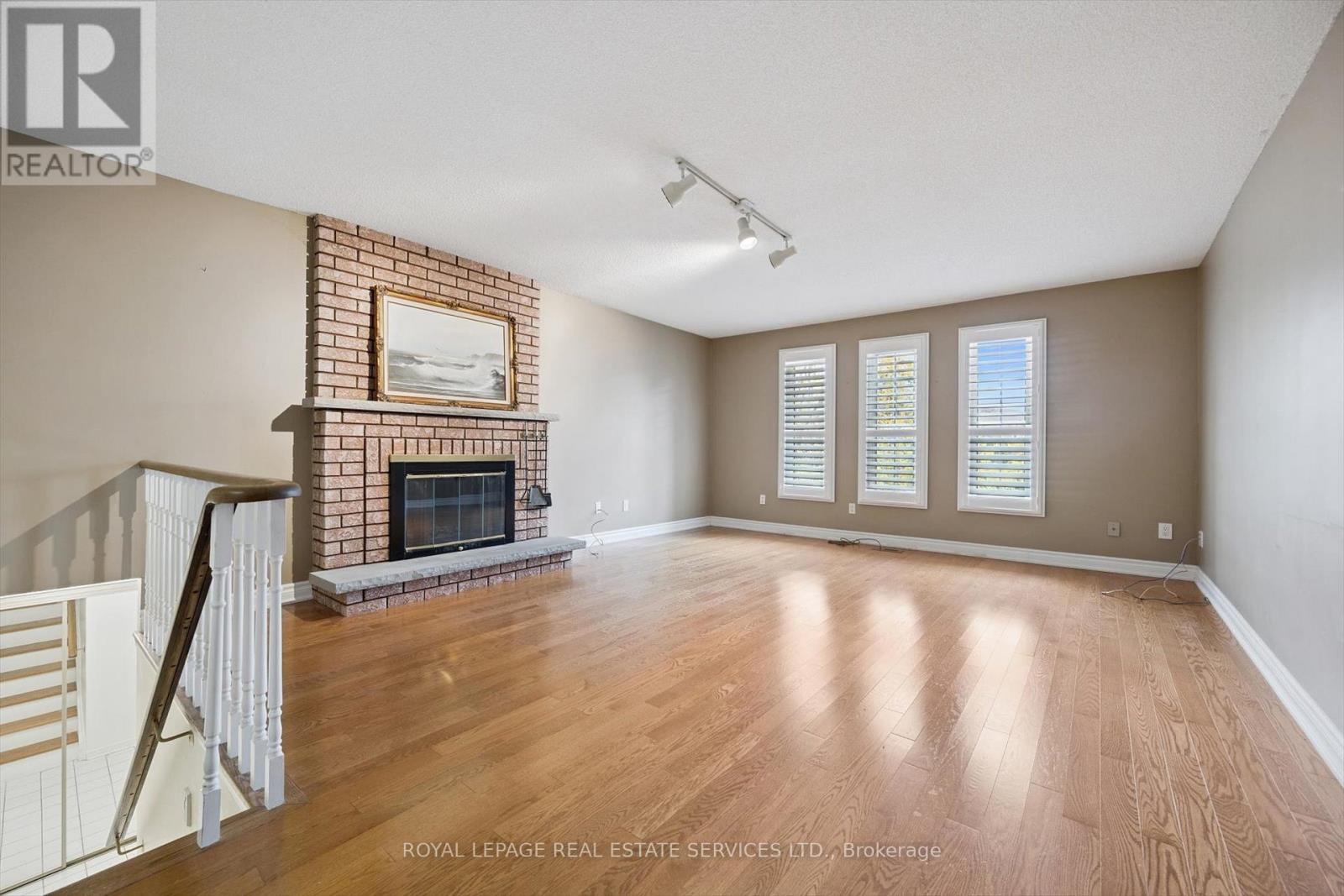 1468 Reeves Gate, Oakville, Ontario  L6M 3H3 - Photo 21 - W12491862