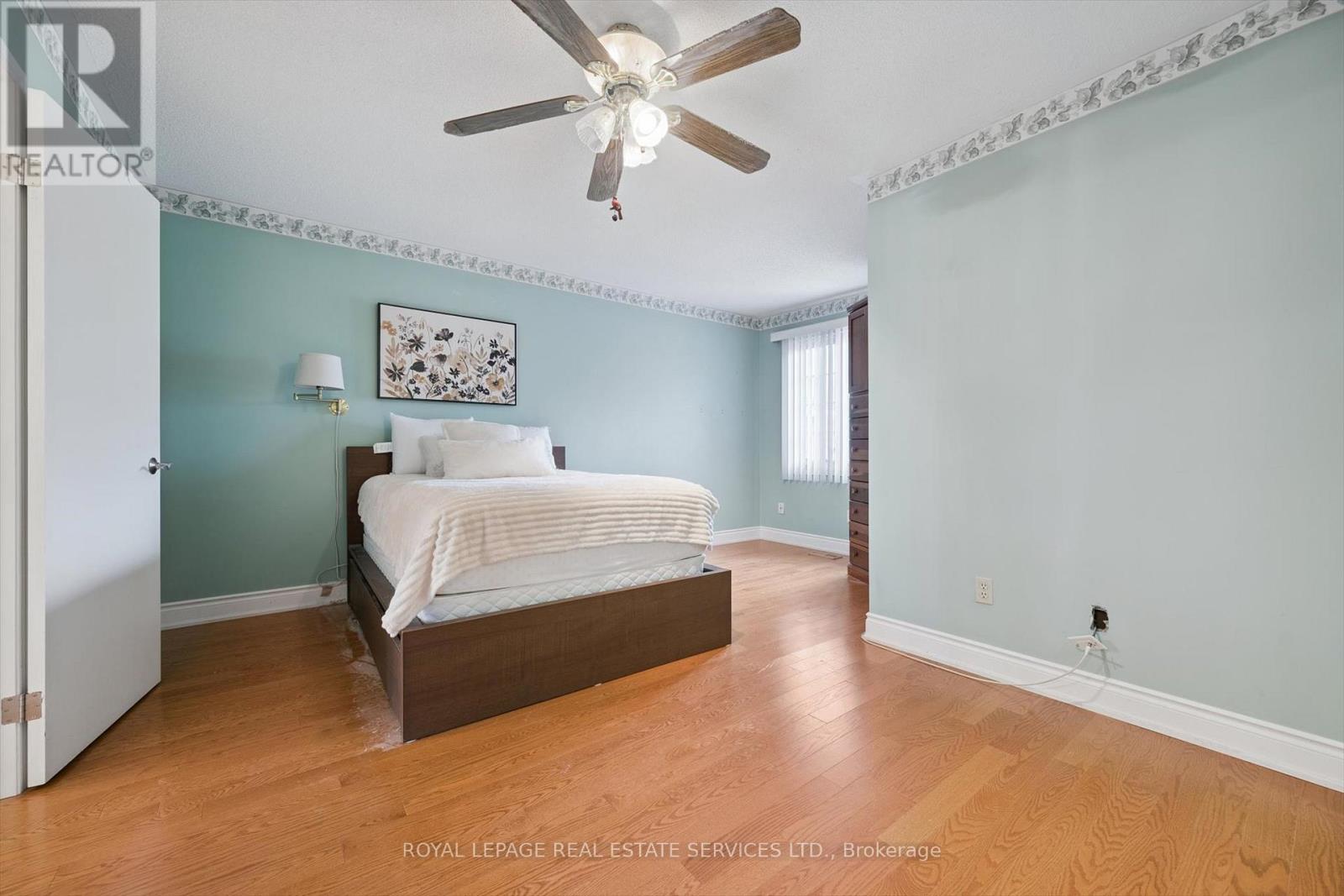 1468 Reeves Gate, Oakville, Ontario  L6M 3H3 - Photo 23 - W12491862