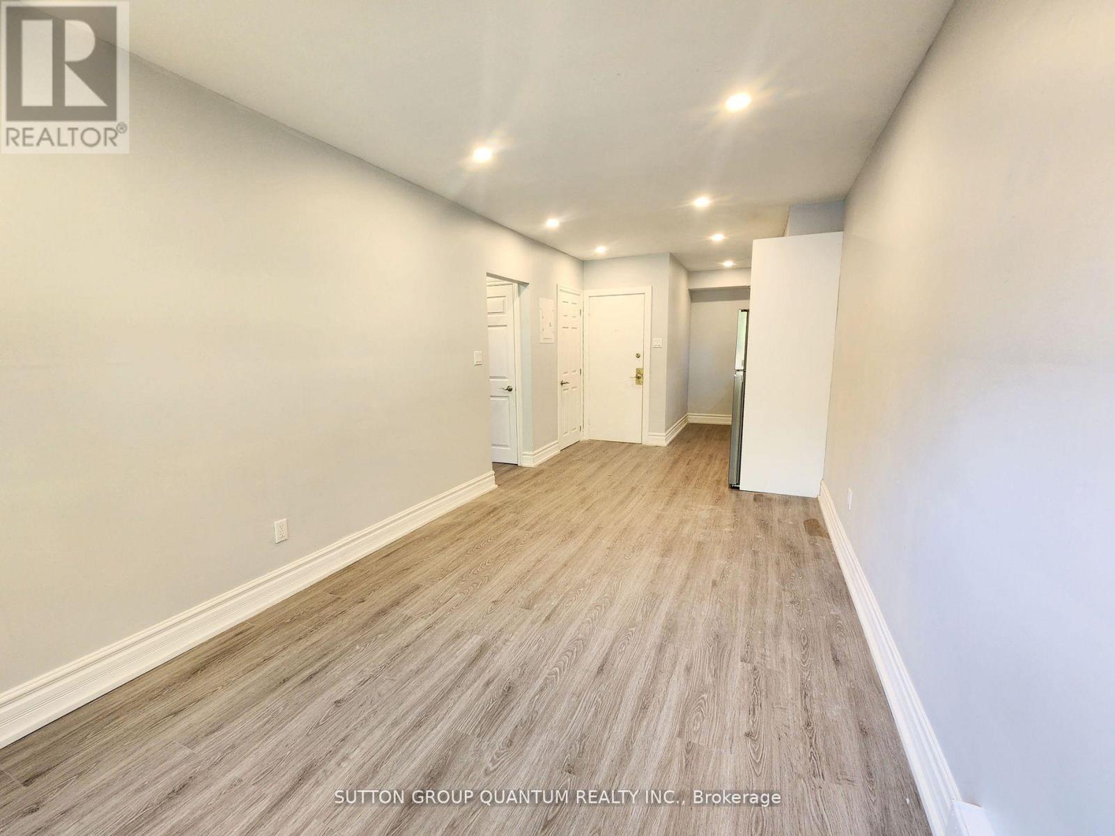 2 (Rear Main) - 122 Newcastle Street, Toronto, Ontario  M8Z 1C8 - Photo 3 - W12491886