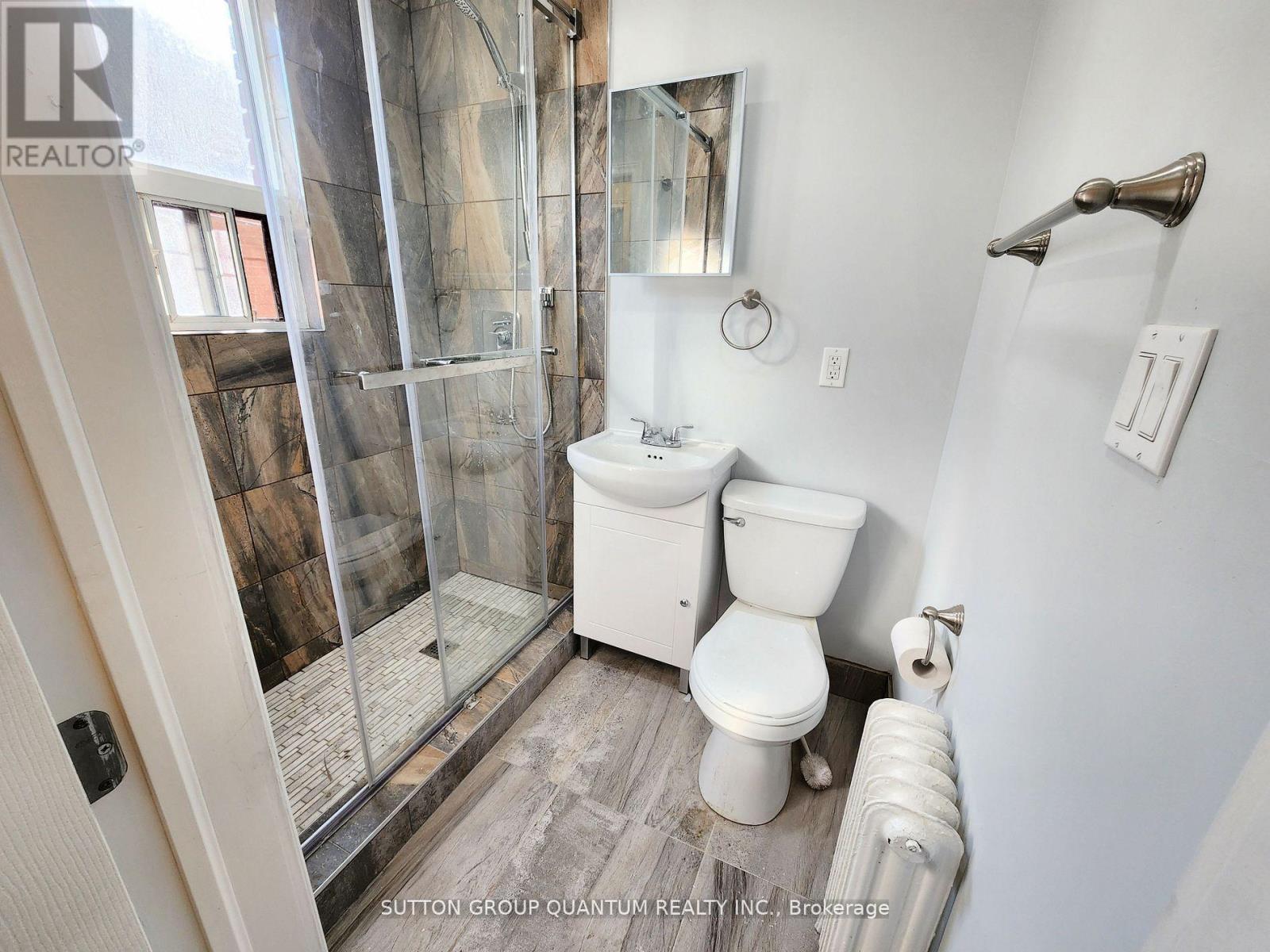 2 (Rear Main) - 122 Newcastle Street, Toronto, Ontario  M8Z 1C8 - Photo 6 - W12491886