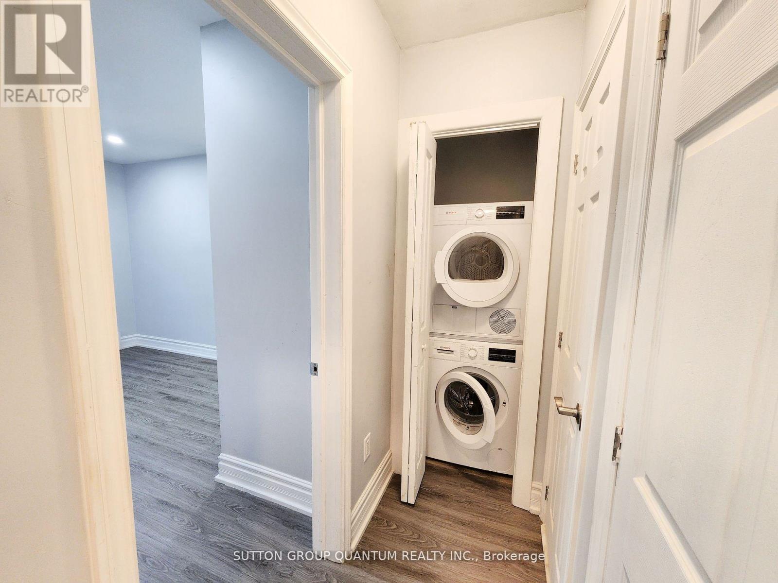 2 (Rear Main) - 122 Newcastle Street, Toronto, Ontario  M8Z 1C8 - Photo 8 - W12491886