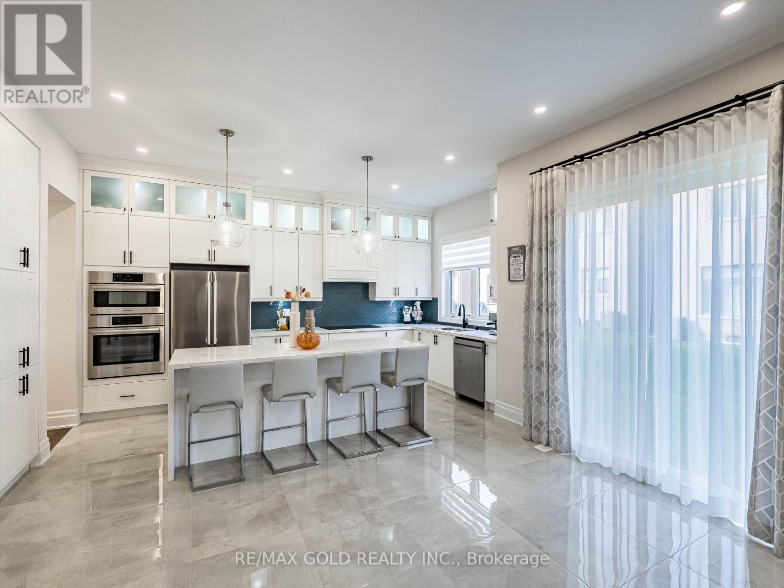 1339 Pellican Pass, Oakville, Ontario  L6H 7Z9 - Photo 10 - W12491890