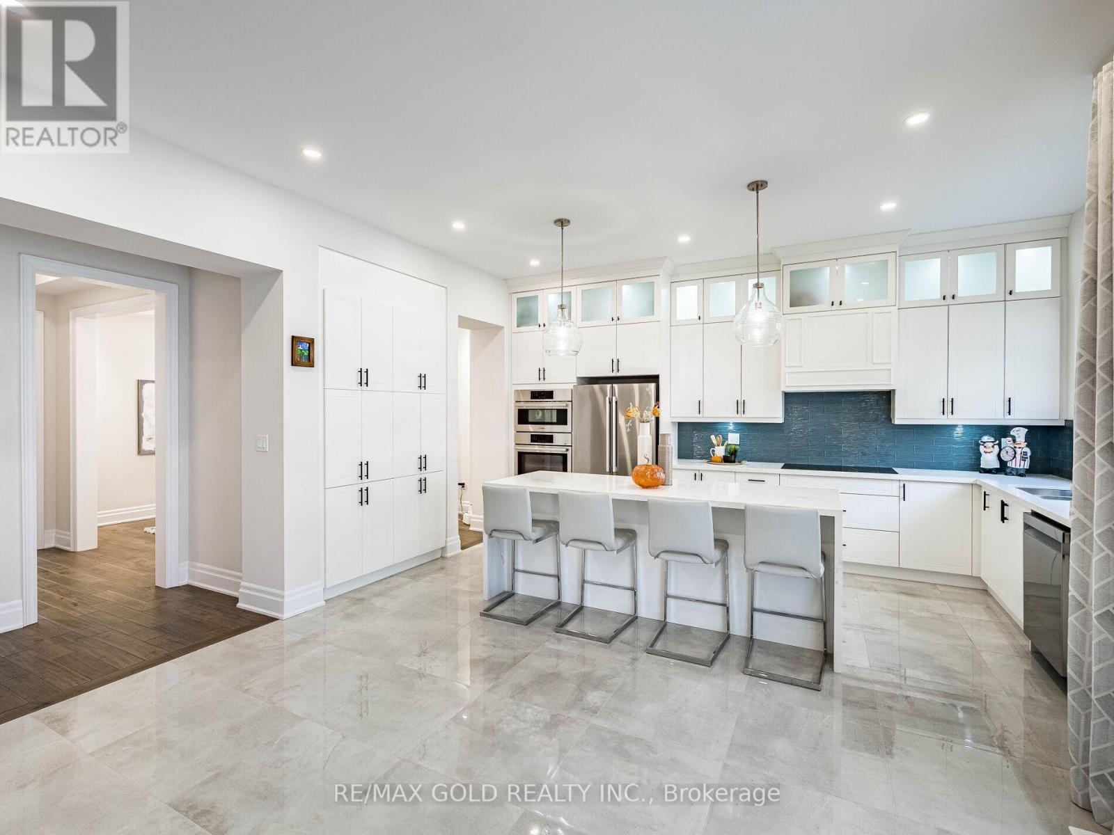 1339 Pellican Pass, Oakville, Ontario  L6H 7Z9 - Photo 11 - W12491890