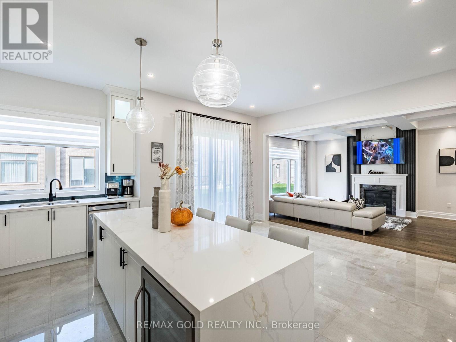 1339 Pellican Pass, Oakville, Ontario  L6H 7Z9 - Photo 14 - W12491890