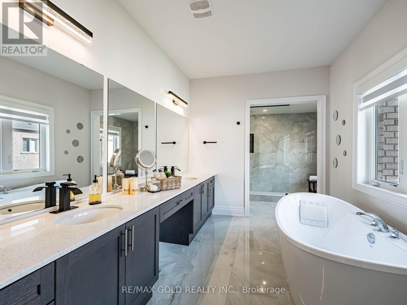 1339 Pellican Pass, Oakville, Ontario  L6H 7Z9 - Photo 27 - W12491890