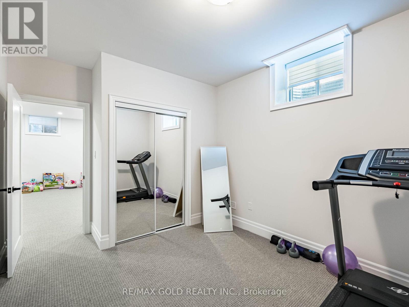 1339 Pellican Pass, Oakville, Ontario  L6H 7Z9 - Photo 40 - W12491890