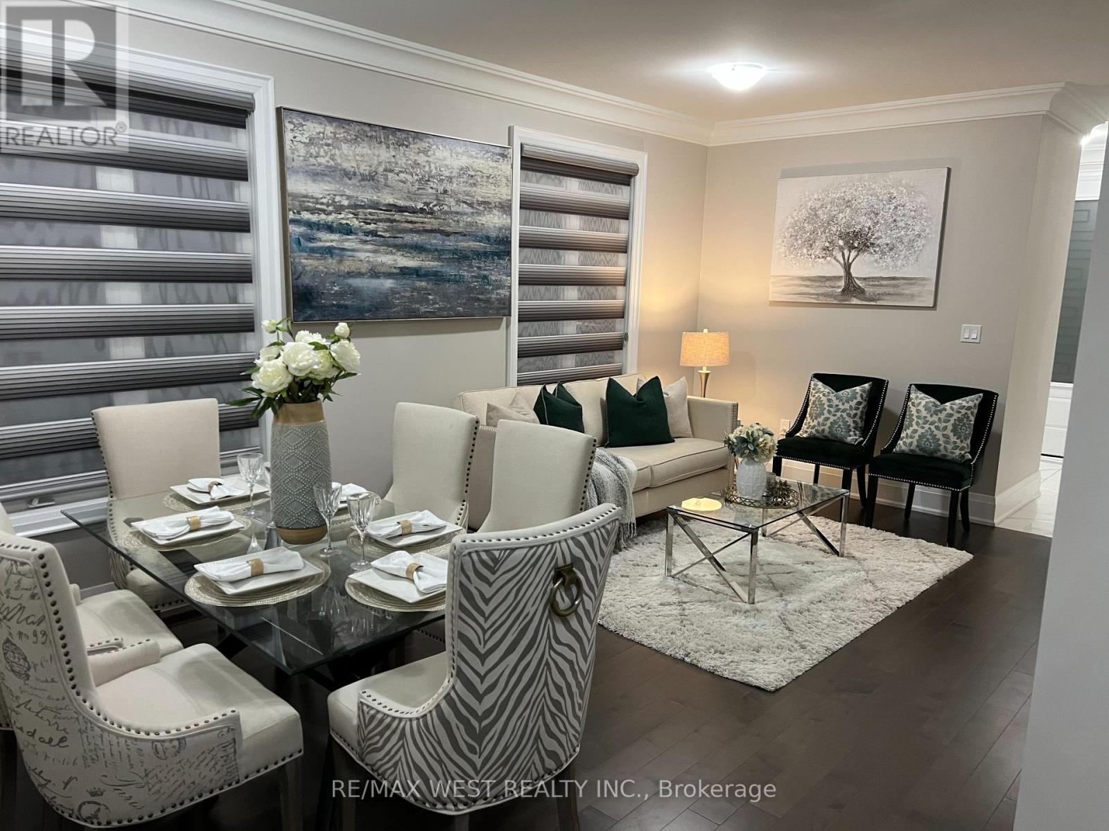 132 Russell Creek Drive, Brampton, Ontario  L6R 4B4 - Photo 4 - W12491894