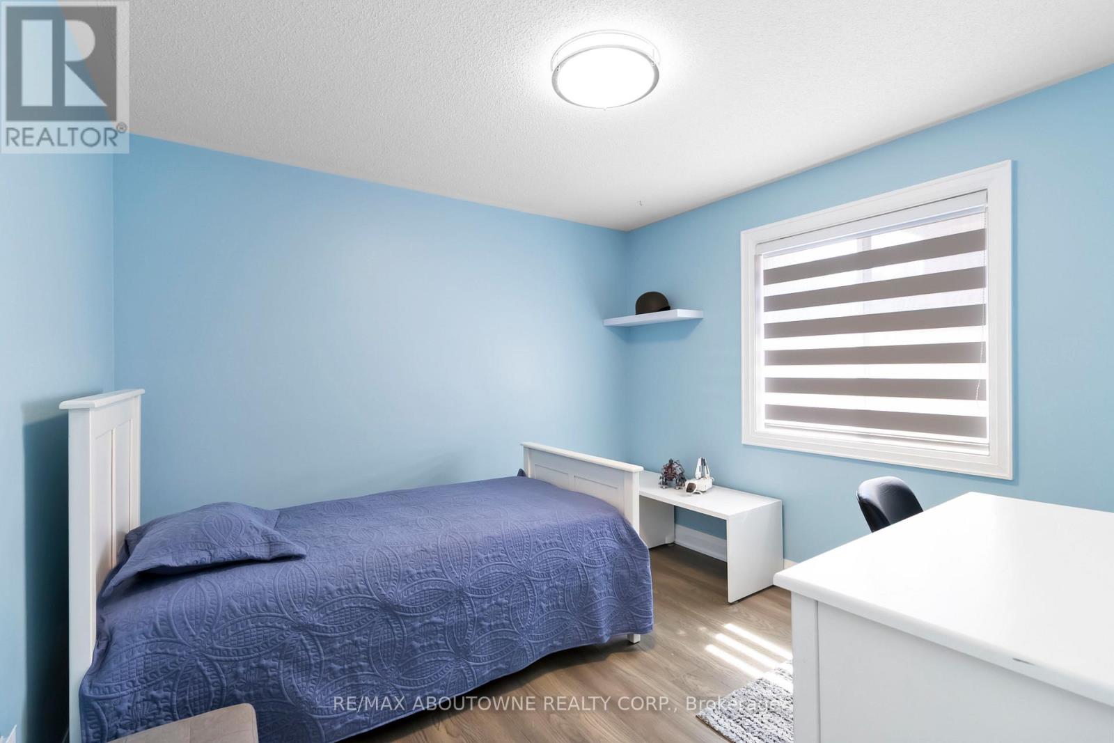 2286 Dunforest Crescent, Oakville, Ontario  L6M 4X3 - Photo 14 - W12491924