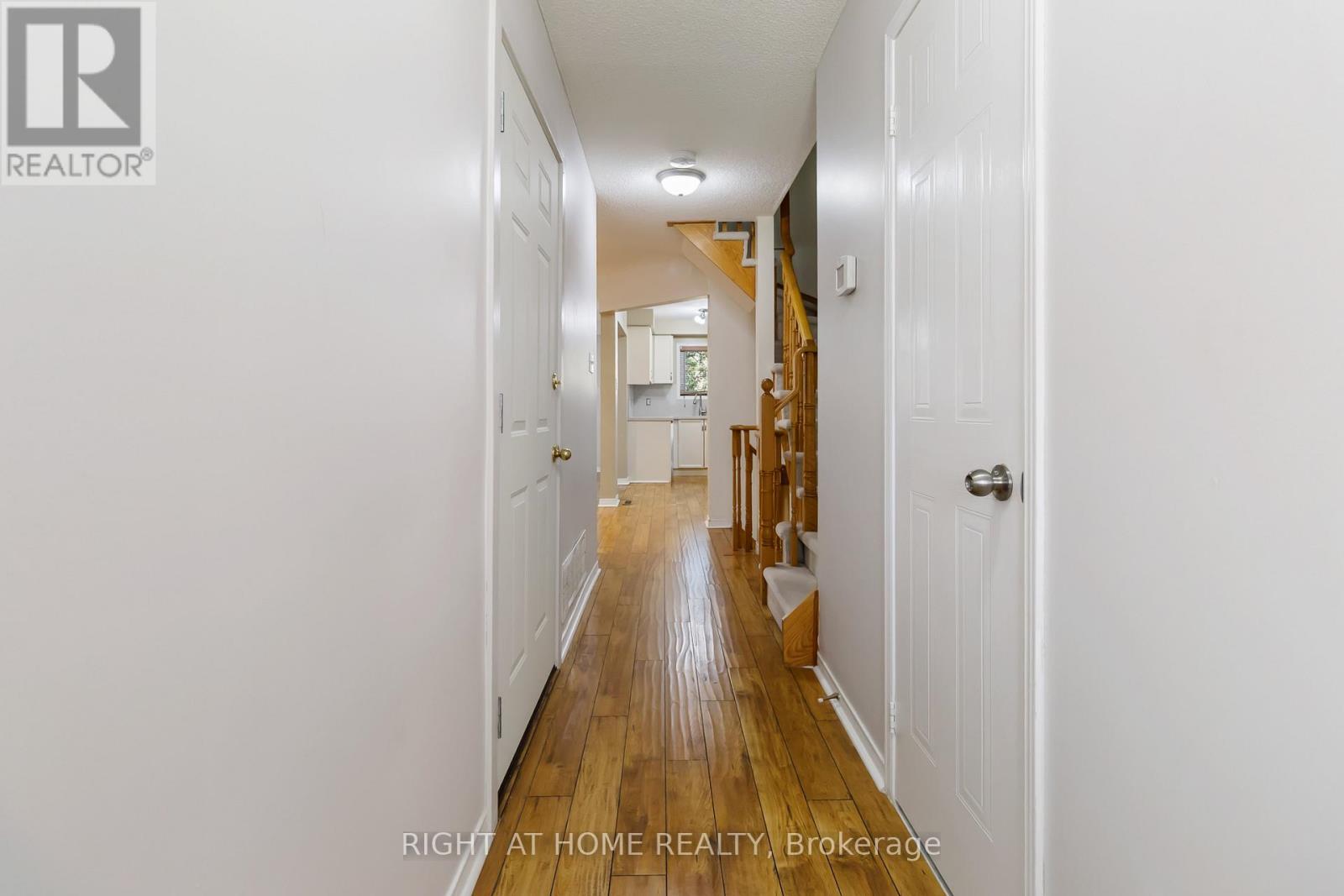 12 - 1520 Reeves Gate, Oakville, Ontario  L6M 3J4 - Photo 4 - W12491926