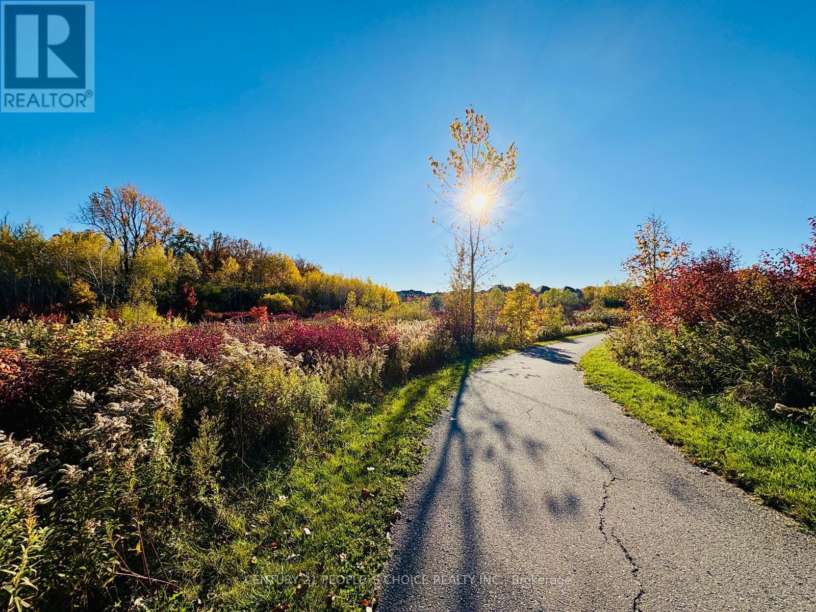 76 Leadenhall Drive, Brampton, Ontario  L7A 0B2 - Photo 15 - W12491932