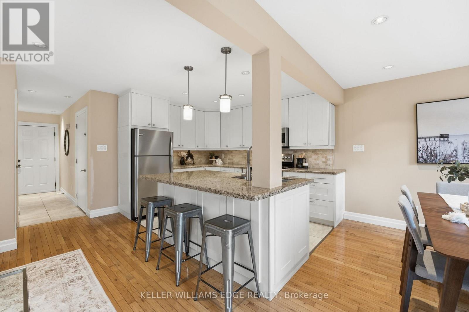 16 - 2200 Glenwood School Drive, Burlington, Ontario  L7R 4H5 - Photo 6 - W12491956